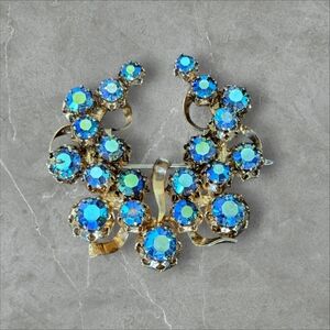 Sparkling Brooch